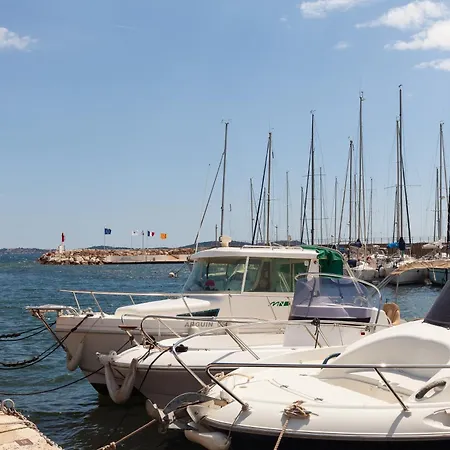 Catherine Vue Et Terrasse