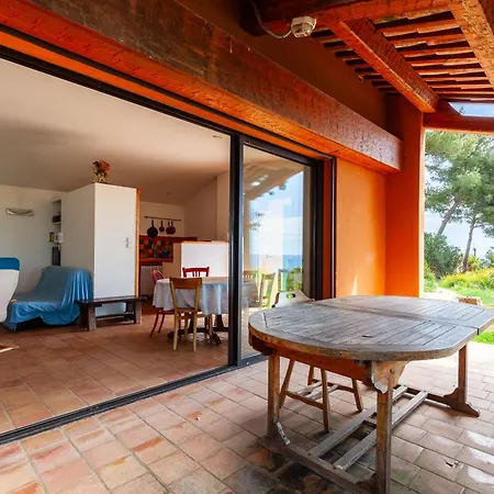 Catherine Vue Et Terrasse *